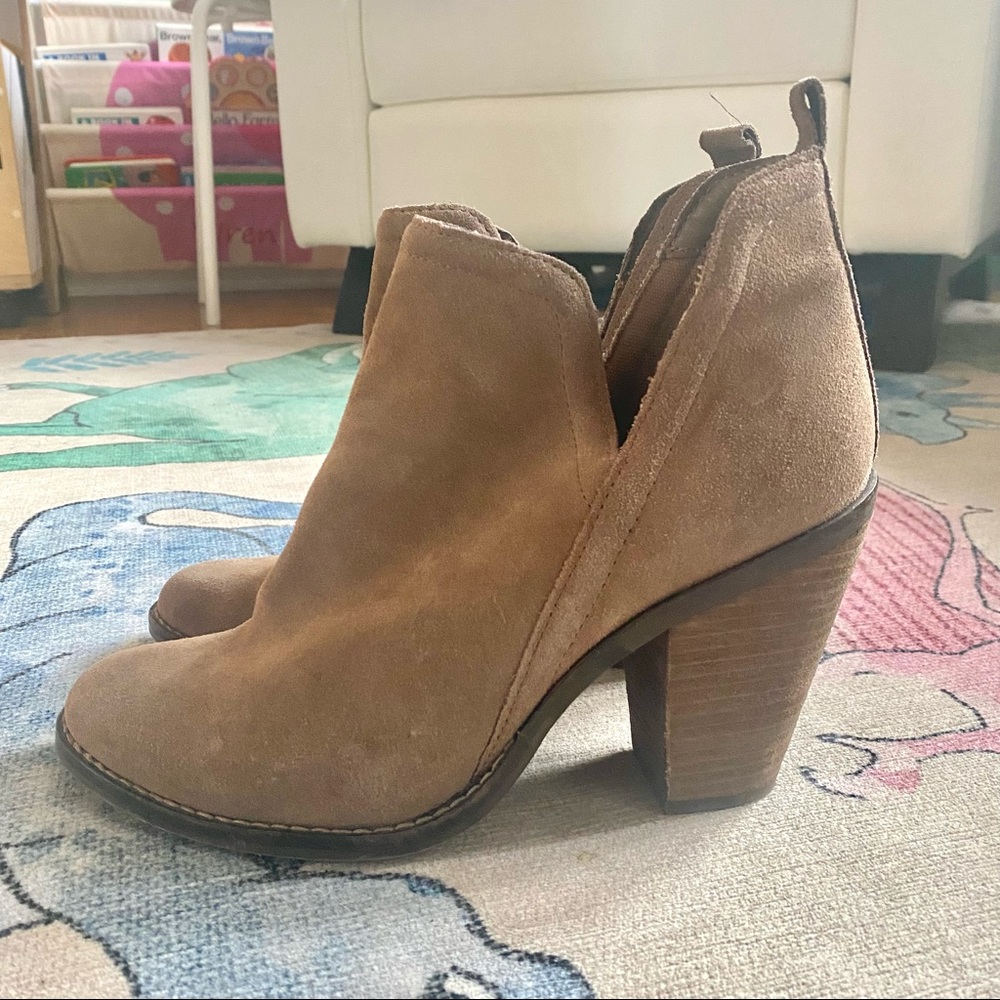 Nine west booties